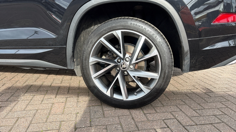 Skoda Kodiaq 1.5 TSI Sport Line 5dr DSG [7 Seat] Petrol Estate